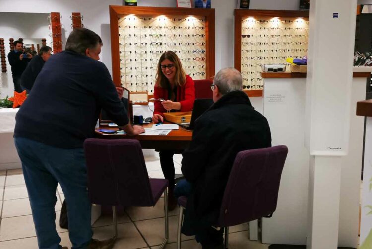Bilan visuel Lescar, Bilan visuel Lons, Lentilles de contact Lescar, Lentilles de contact Lons, Lunettes de vue Lescar, Lunettes de vue Lons, Lunettes solaires Lescar, Lunettes solaires Lons, Opticien Lescar, Opticien Lons