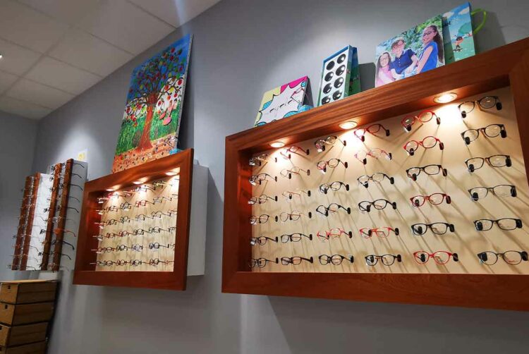 Bilan visuel Lescar, Bilan visuel Lons, Lentilles de contact Lescar, Lentilles de contact Lons, Lunettes de vue Lescar, Lunettes de vue Lons, Lunettes solaires Lescar, Lunettes solaires Lons, Opticien Lescar, Opticien Lons