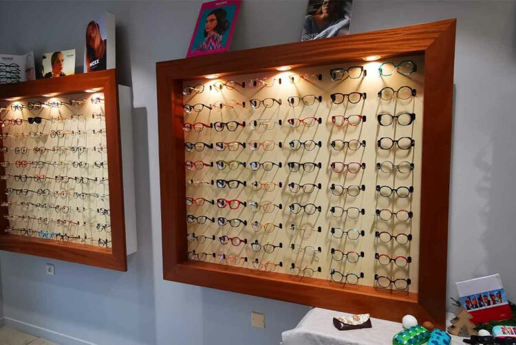 Bilan visuel Lescar, Bilan visuel Lons, Lentilles de contact Lescar, Lentilles de contact Lons, Lunettes de vue Lescar, Lunettes de vue Lons, Lunettes solaires Lescar, Lunettes solaires Lons, Opticien Lescar, Opticien Lons